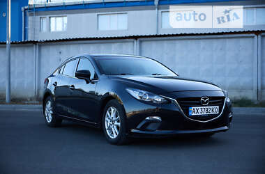 Седан Mazda 3 2014 в Харкові