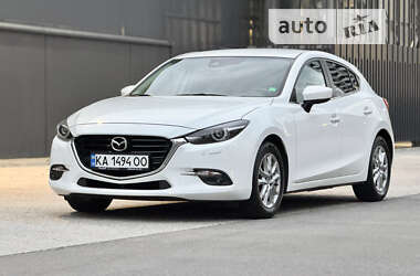 Хэтчбек Mazda 3 2016 в Киеве