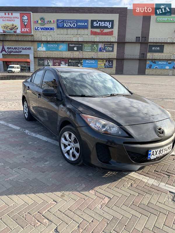 Седан Mazda 3 2013 в Харкові фото 3 Седан Mazda 3 2013 в Харкові
