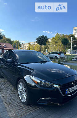 Седан Mazda 3 2017 в Львове