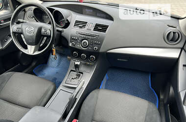 Седан Mazda 3 2013 в Одессе