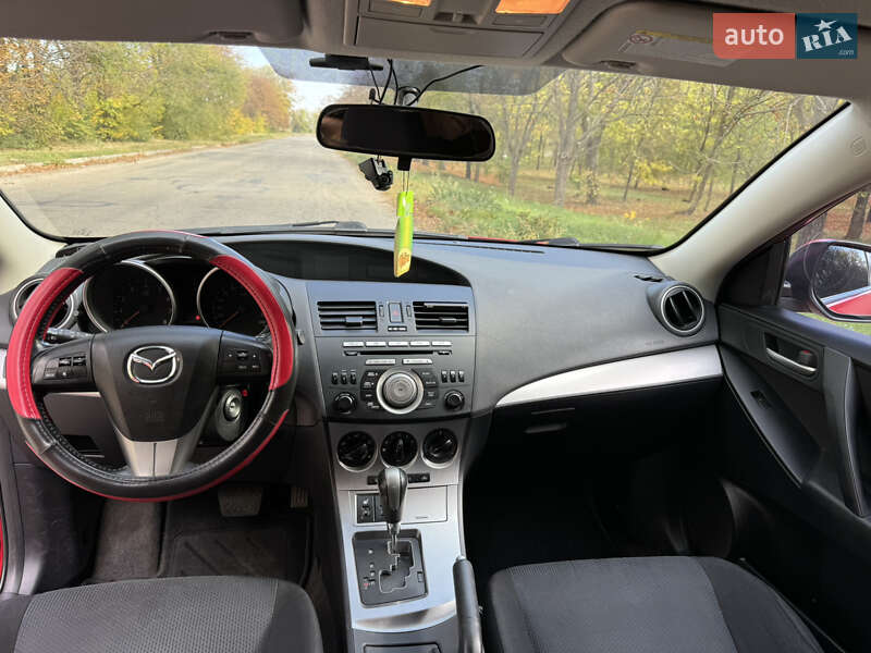 Хетчбек Mazda 3 2010 в Запоріжжі