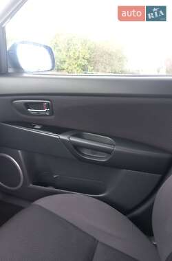 Седан Mazda 3 2009 в 