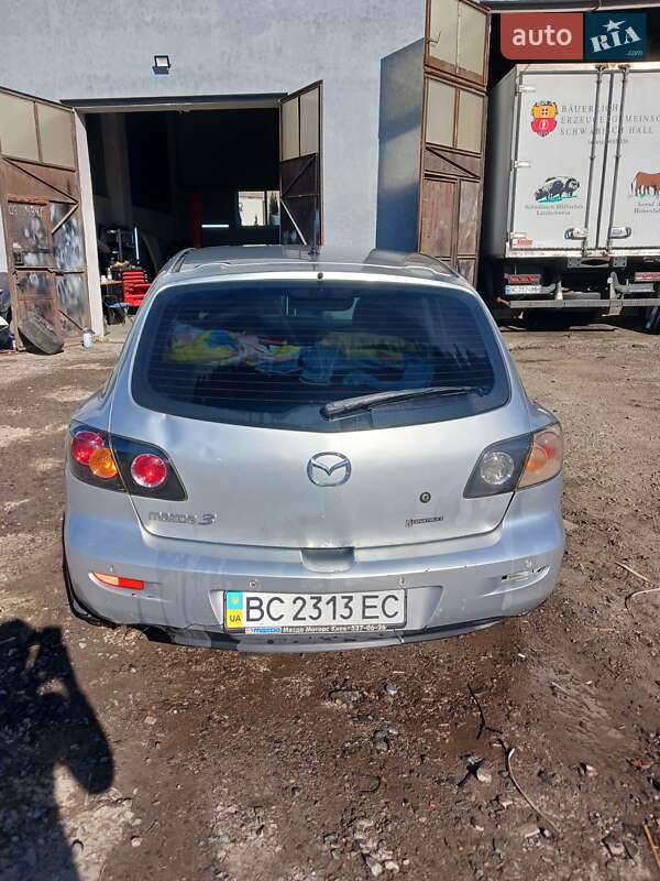 Хэтчбек Mazda 3 2006 в Яворове