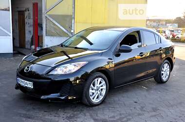 Седан Mazda 3 2012 в Львове