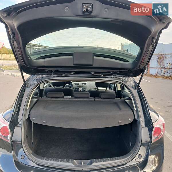 Хэтчбек Mazda 3 2009 в Запорожье фото 7 Хэтчбек Mazda 3 2009 в Запорожье