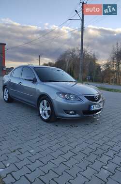 Седан Mazda 3 2004 в Івано-Франківську