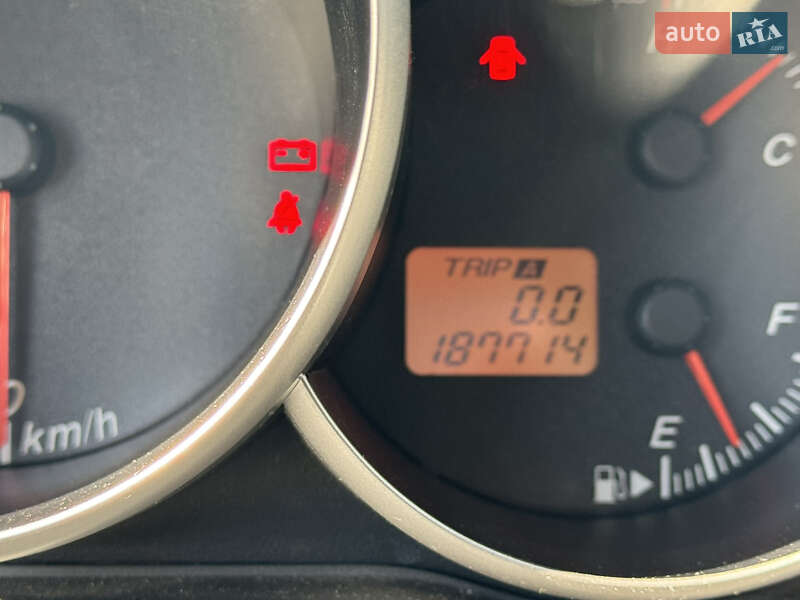 Хэтчбек Mazda 3 2005 в Одессе