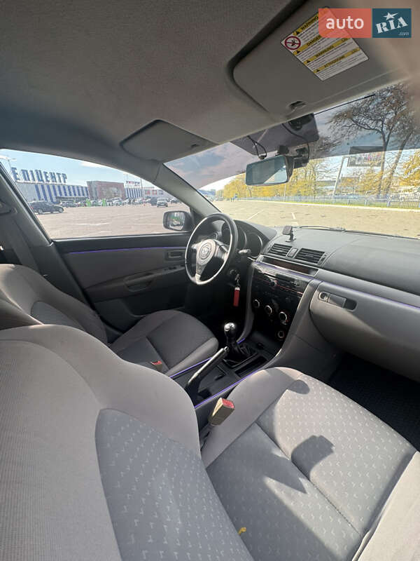 Хэтчбек Mazda 3 2005 в Одессе