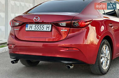 Седан Mazda 3 2014 в Первомайске