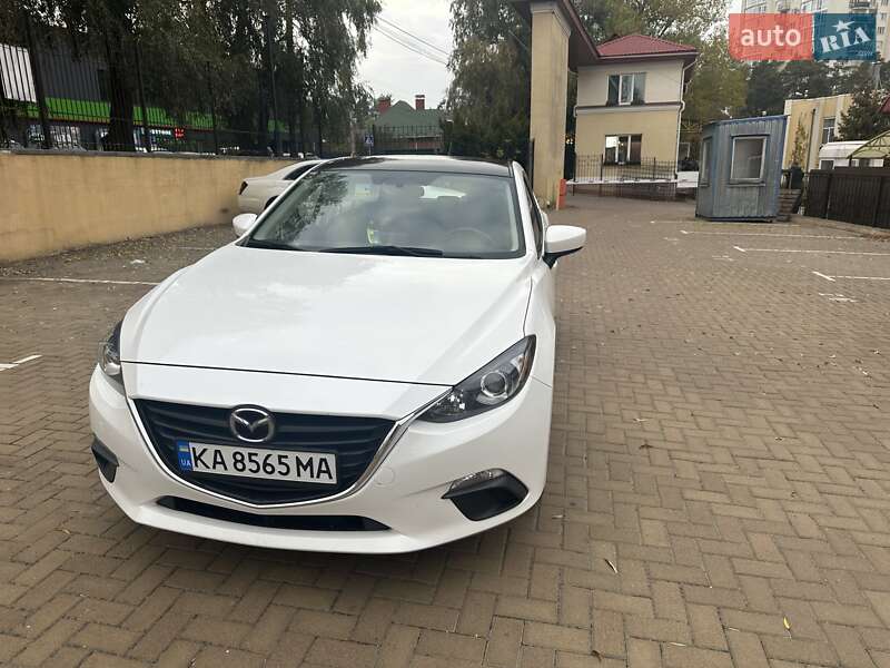 Хетчбек Mazda 3 2015 в Києві фото 4 Хетчбек Mazda 3 2015 в Києві
