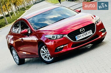 Седан Mazda 3 2017 в Одессе