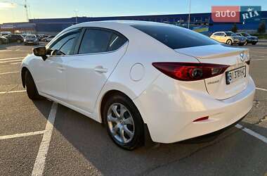 Седан Mazda 3 2014 в Вінниці