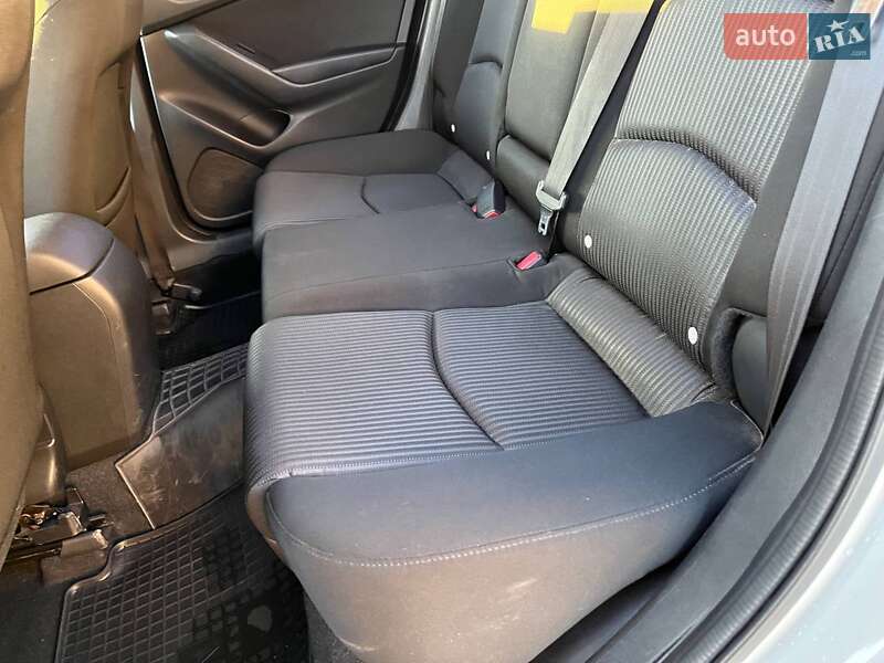 Седан Mazda 3 2014 в Виннице