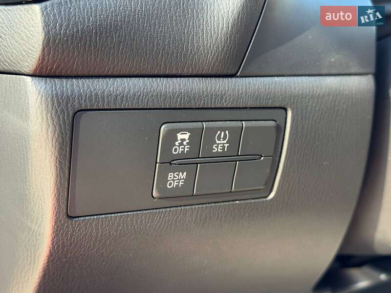 Хетчбек Mazda 3 2015 в Кривому Розі