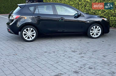 Хэтчбек Mazda 3 2011 в Стрые