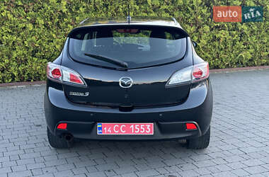 Хэтчбек Mazda 3 2011 в Стрые