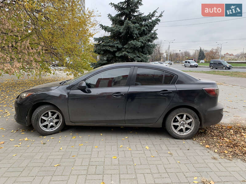 Седан Mazda 3 2013 в Харкові фото 2 Седан Mazda 3 2013 в Харкові