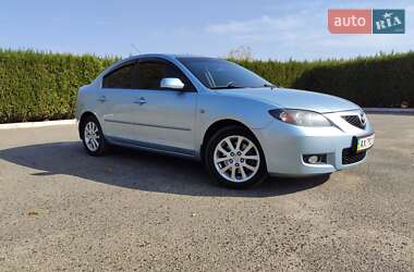 Седан Mazda 3 2008 в Змиеве