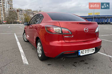 Седан Mazda 3 2010 в Киеве