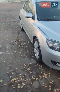 Хэтчбек Mazda 3 2007 в Борисполе