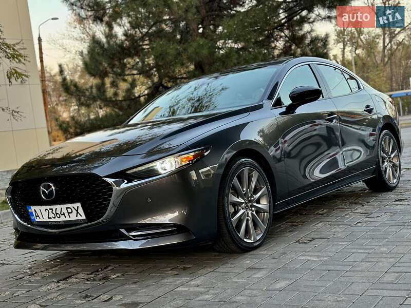 Седан Mazda 3 2021 в Дніпрі