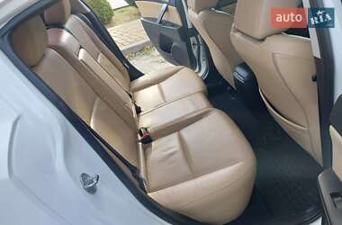 Седан Mazda 3 2012 в Днепре