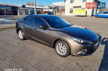 Седан Mazda 3 2014 в Киеве