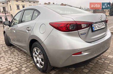 Седан Mazda 3 2014 в Львове