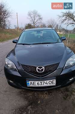 Хэтчбек Mazda 3 2006 в Днепре