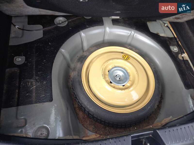 Хетчбек Mazda 3 2007 в Каневі