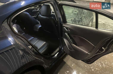 Седан Mazda 3 2017 в 