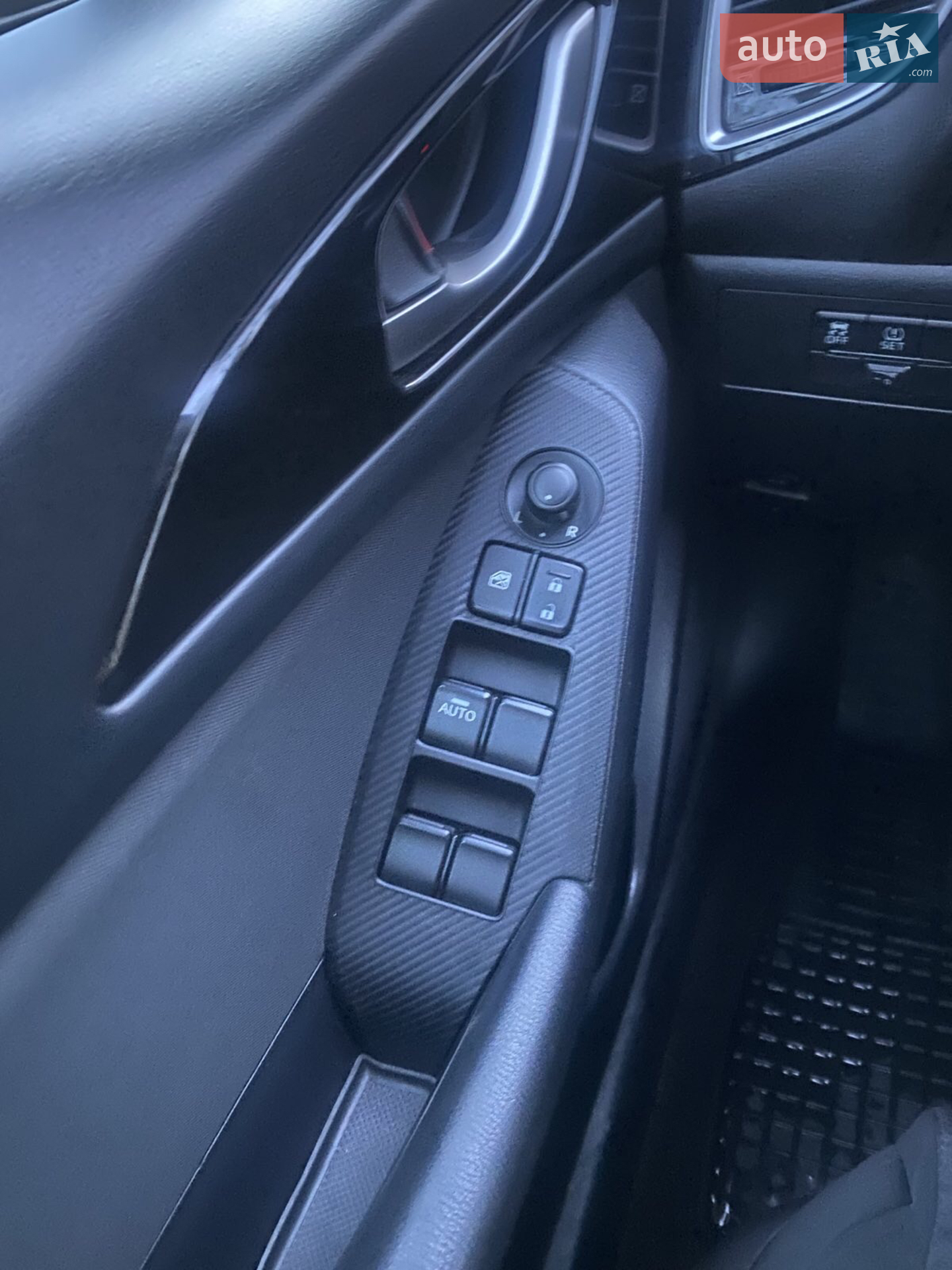 2016 Mazda 3 - мініатюра 18