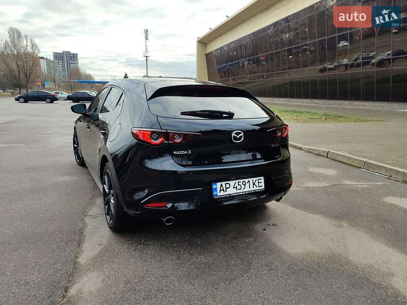 Хэтчбек Mazda 3 2019 в Львове