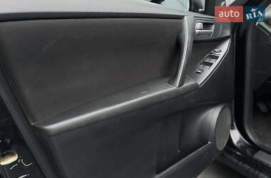 Хэтчбек Mazda 3 2009 в 