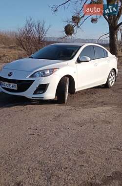 Седан Mazda 3 2010 в Олександрівці