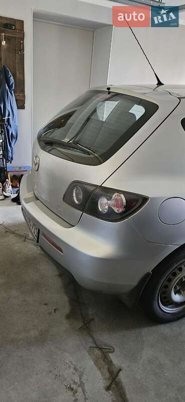 Хэтчбек Mazda 3 2006 в Николаеве
