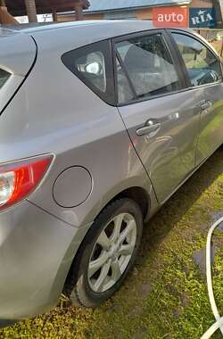 Хэтчбек Mazda 3 2011 в Стрые