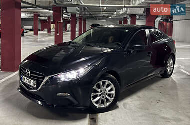 Седан Mazda 3 2014 в Дніпрі