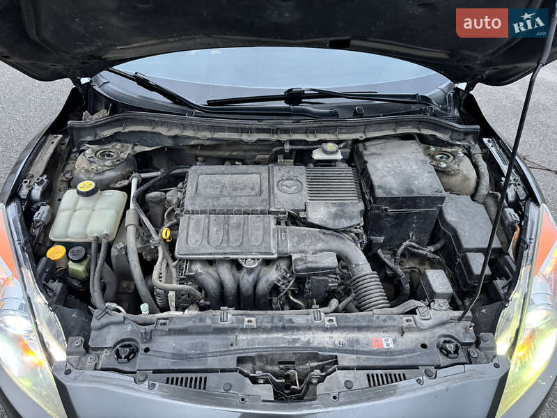 Хэтчбек Mazda 3 2009 в Богуславе