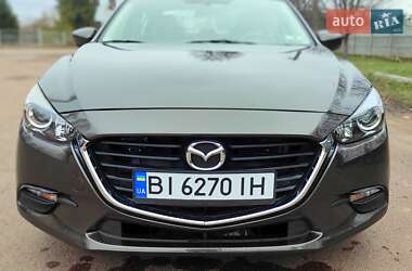 Седан Mazda 3 2017 в Тростянці