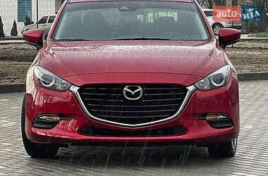Седан Mazda 3 2018 в 