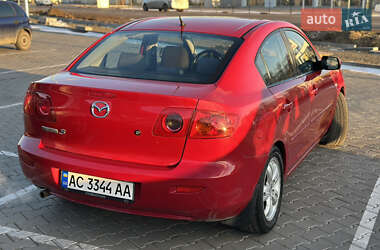 Седан Mazda 3 2004 в Луцьку