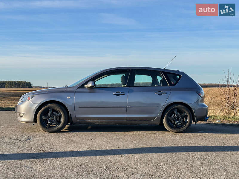 Хэтчбек Mazda 3 2005 в Прилуках