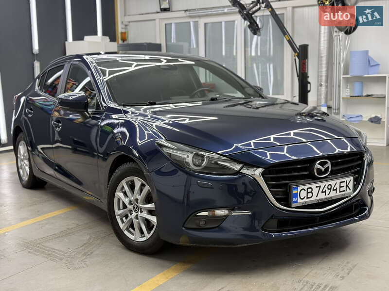 Седан Mazda 3 2017 в Києві