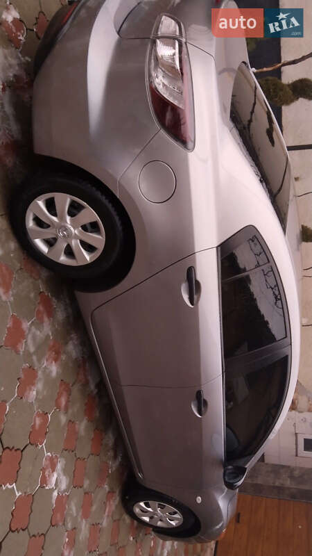 Седан Mazda 3 2010 в Иршаве