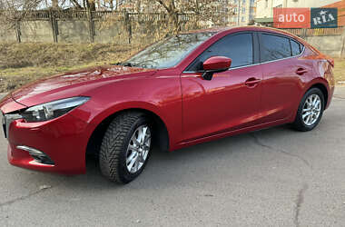 Седан Mazda 3 2018 в Чернигове