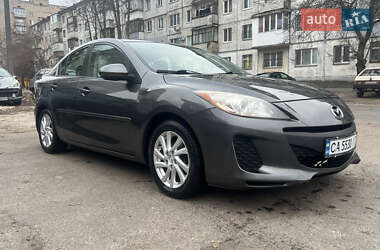 Седан Mazda 3 2011 в Черкасах