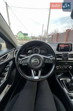 Хэтчбек Mazda 3 2017 в 