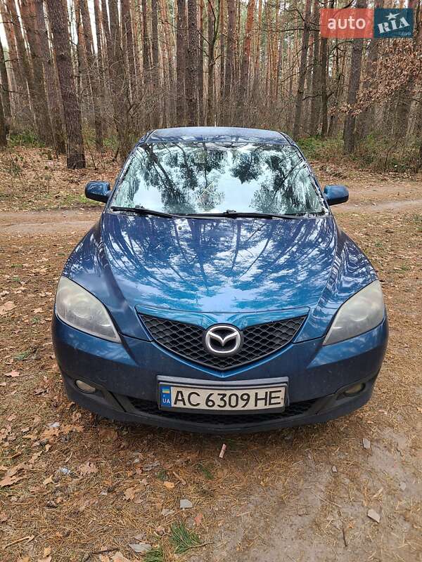 Хэтчбек Mazda 3 2006 в Киеве
